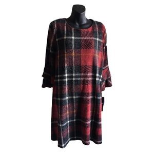 NWT R&K Plaid Dress with Ruffle Sleeves. Size 16